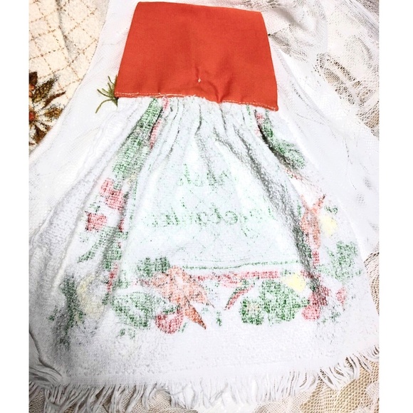 ***SOLD***3 pc Lot Crocheted/Hand Sewn Altered Kitchen Hanging Hand/Tea Towels - Picture 9 of 9